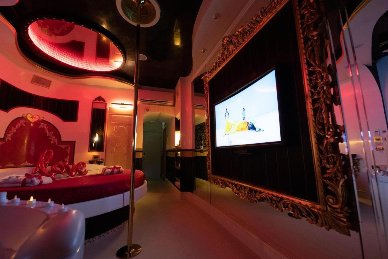 Erossuite Guesthouse روما المظهر الخارجي الصورة